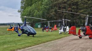Read more about the article Kartenos aerodrome leidosi vokiečių keliautojai